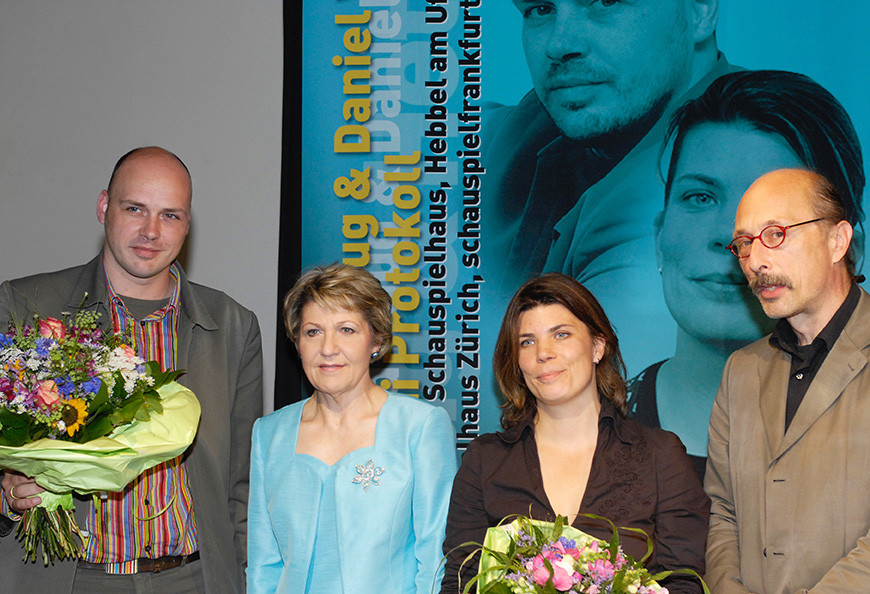Verleihung des Mülheimer Dramatikpreises an Helgard Haug und Daniel Wetzel / Foto: Walter Schernstein