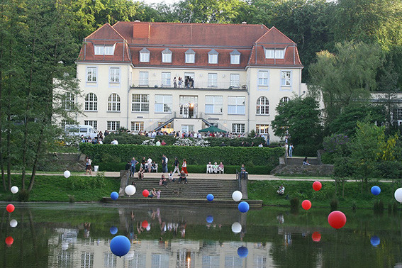Das Fest zu den Stücken 2008 am Theater an der Ruhr / Foto: Walter Schernstein