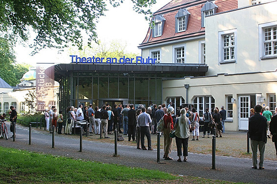  „Stücke“-Fest am Theater an der Ruhr / Foto: Walter Schernstein