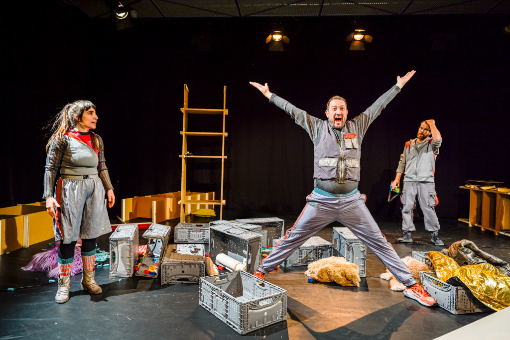 Aufräumen – Ein ordentliches Stück Chaos von Tina Müller / Foto: Toni Suter