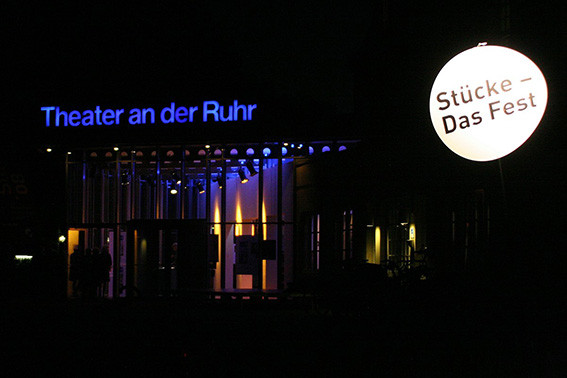  „Stücke“-Fest am Theater an der Ruhr / Foto: Walter Schernstein