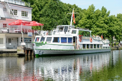Das Fahrgastschiff Friedrich Freye Das Fahrgastschiff Friedrich Freye
