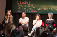 Publikumsgespräch nach dem Eröffnungsstück "Anfall und Ente" von Sigrid Behrens / Foto: Marie Eberhardt