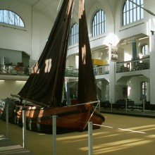 Duisburger Hafenrundfahrt mit Besuch des Museums der deutschen Binnenschifffahrt Duisburger Hafenrundfahrt mit Besuch des Museums der deutschen Binnenschifffahrt