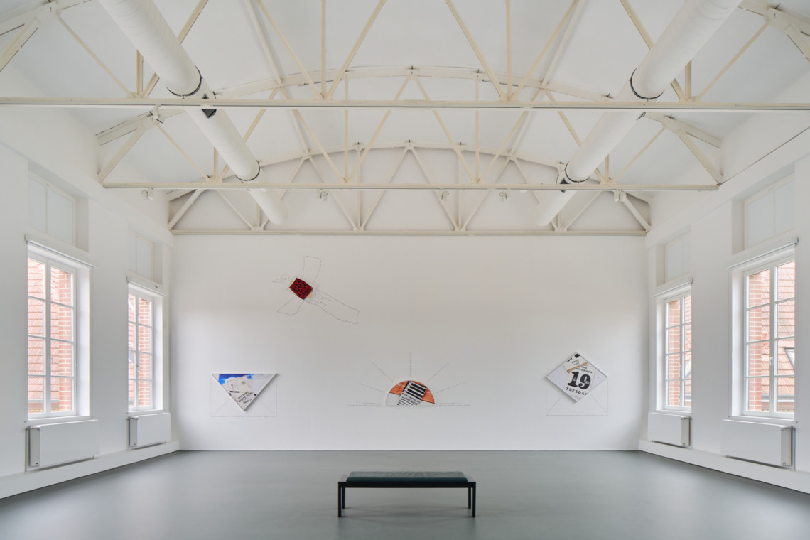 Öffentliche Sonntagsführung durch die Ausstellung NATALIE CZECH  NATALIE CZECH. EVERY WINDOW THINKS OF ITSELF AS BEING AN OPENING