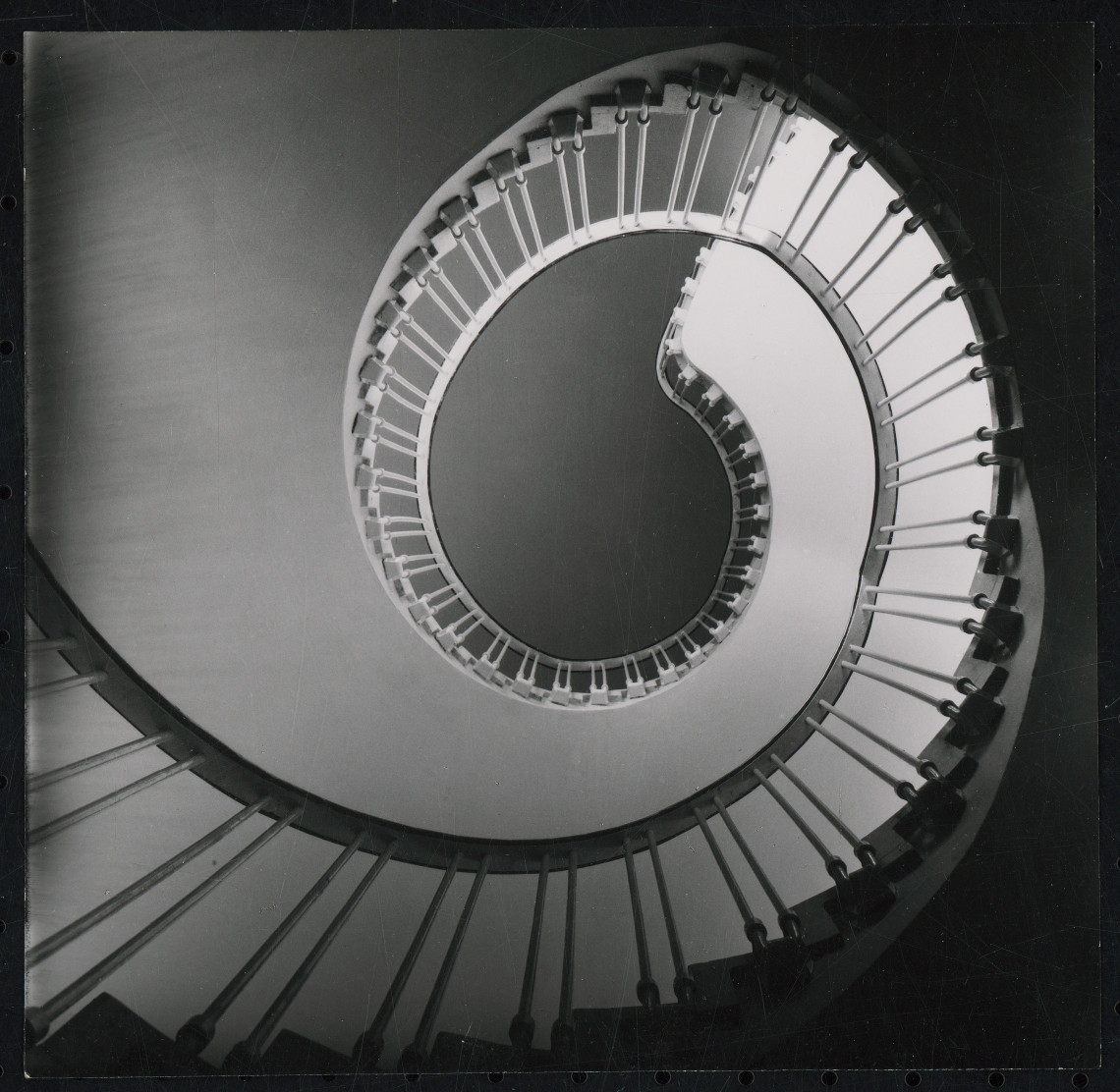 100 JAHRE STADTHALLE MÜLHEIM. MODERNE IM WANDEL