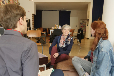 Im Gespräch: Daniel Weber, Dr. Katharina Wild, Clara Werdin (v.l.). / Foto: Elisabeth Schmitt